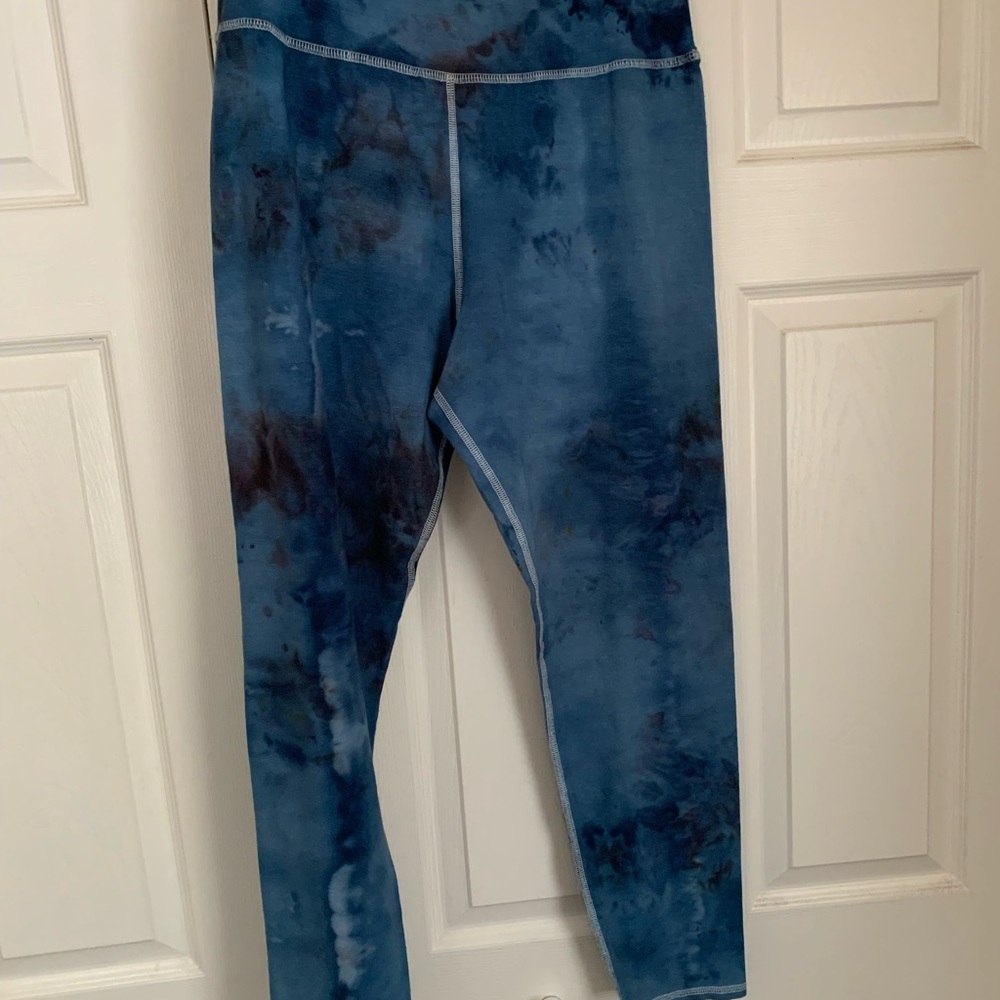 Conscious Clothing Blue Tie-Dye Yoga Leggings